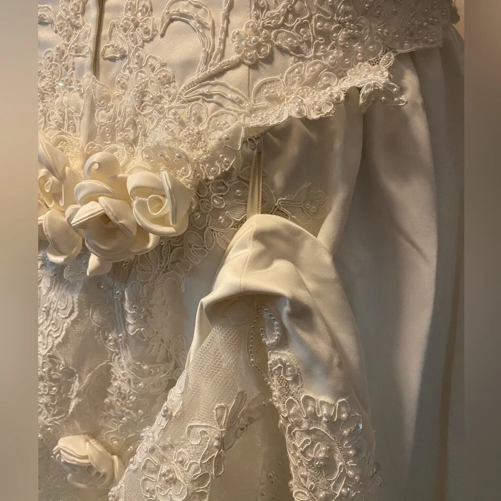 Mon Cheri Wedding dress size 14 - Picture 14 of 16